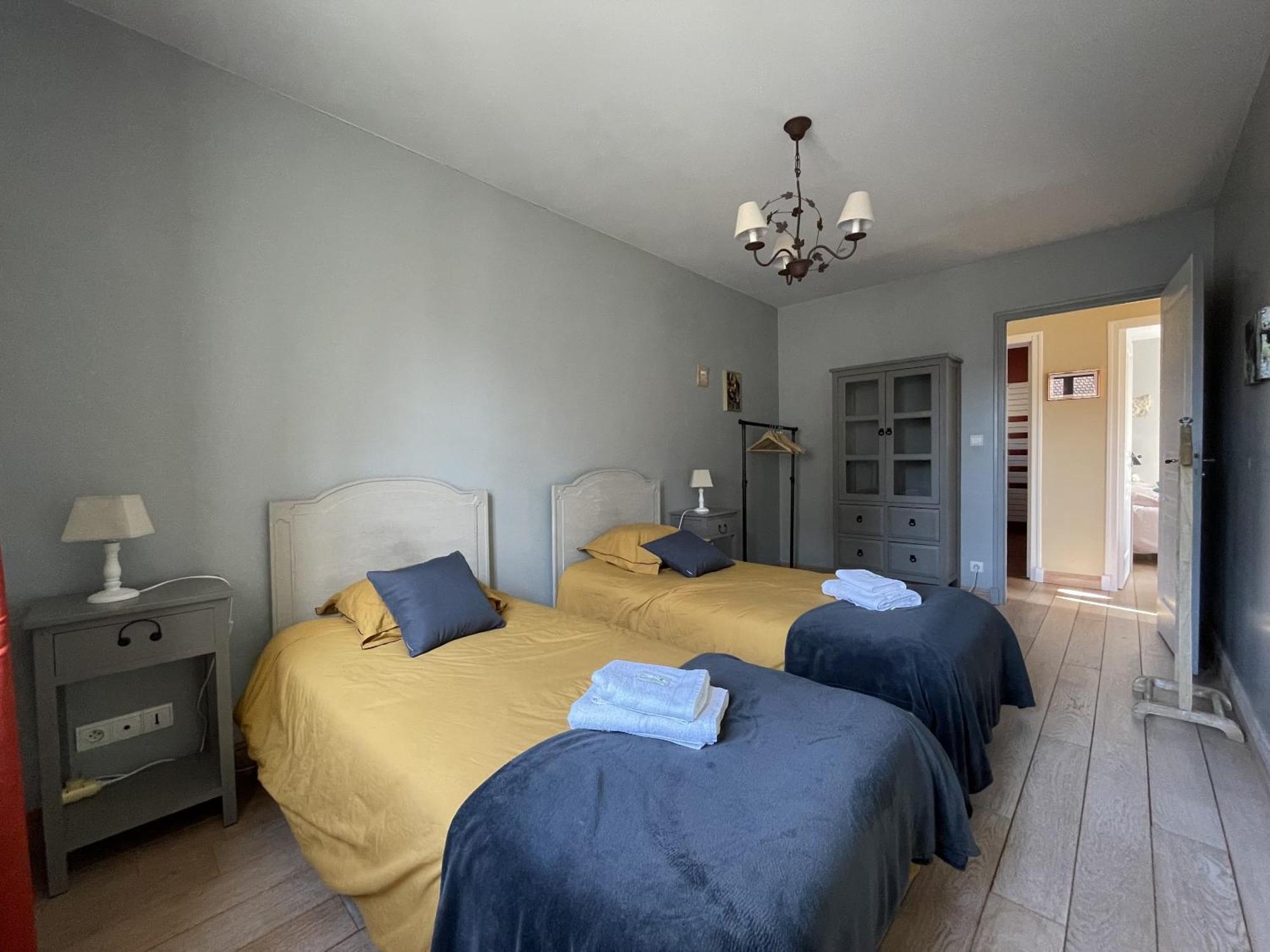 Villa Le P'Tit Louis Saint-Cyr-les-Colons Esterno foto